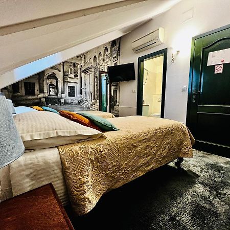 Hotel Villa Diana Сплит Екстериор снимка